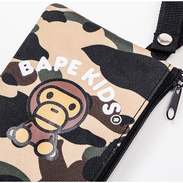 BAPE KIDS(ベイプキッズ)のBAPE KIDS◆A BATHING APEア ベイシング エイプトート＆財布 キッズ/ベビー/マタニティのこども用バッグ(トートバッグ)の商品写真