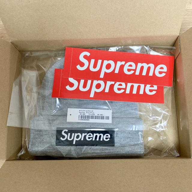 Supreme(シュプリーム)のSupreme New Era Box Logo Beanie Grey メンズの帽子(ニット帽/ビーニー)の商品写真