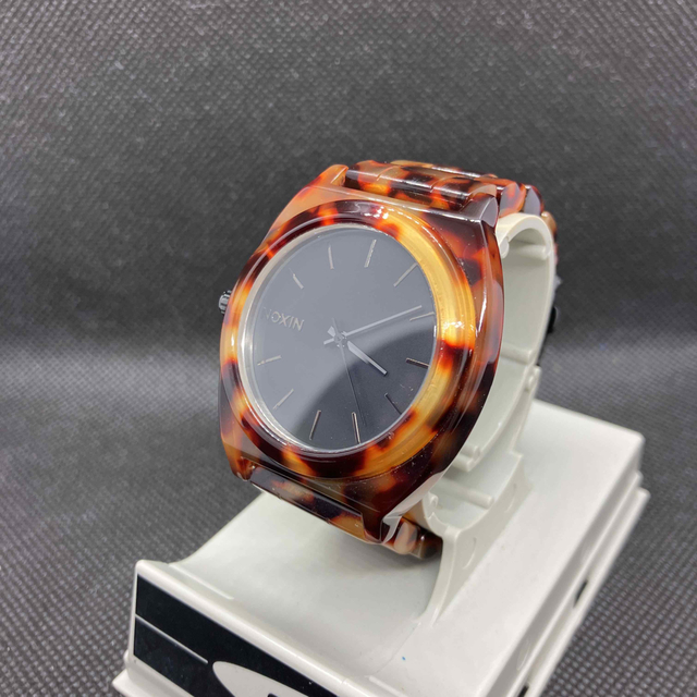 NIXON(ニクソン)の即決 NIXON MORE IS MORE THE TIME TELLER レディースのファッション小物(腕時計)の商品写真