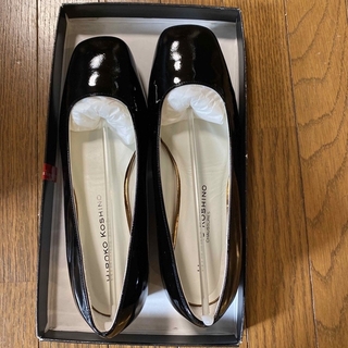 ヒロココシノ(HIROKO KOSHINO)の婦人靴　　(ローファー/革靴)