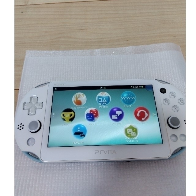 psvita 2000 本体 ライトブルーホワイト psvita 2000 本体 ライトブルーホワイト