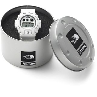 シュプリーム(Supreme)のSupreme The North Face G SHOCK White(腕時計(デジタル))