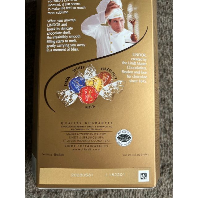 Lindt(リンツ)のリンツリンドールチョコレート4種16個 食品/飲料/酒の食品(フルーツ)の商品写真