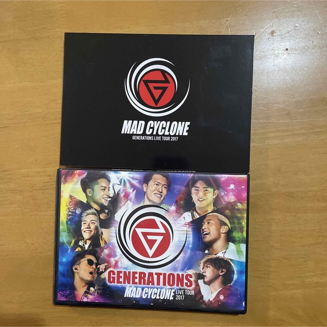 GENERATIONS(ジェネレーションズ)のGENERATIONS LIVE TOUR 2017 MAD CYCLONE エンタメ/ホビーのDVD/ブルーレイ(ミュージック)の商品写真