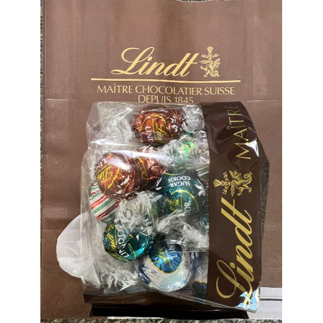 Lindt(リンツ)のリンツリンドールチョコレート 選べる45個sp 食品/飲料/酒の食品(菓子/デザート)の商品写真