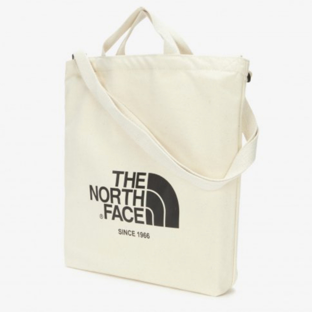 THE NORTH FACE(ザノースフェイス)のノースフェイスホワイトレーベル　トートバッグ　 メンズのバッグ(トートバッグ)の商品写真