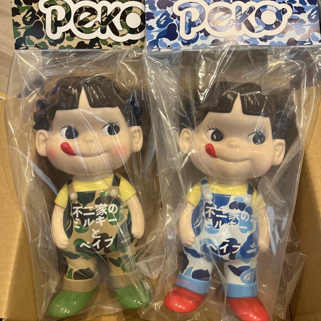 お得】 不二家 - ペコちゃん BAPE BAPE®︎ ソフビ 不二家 キャラクター