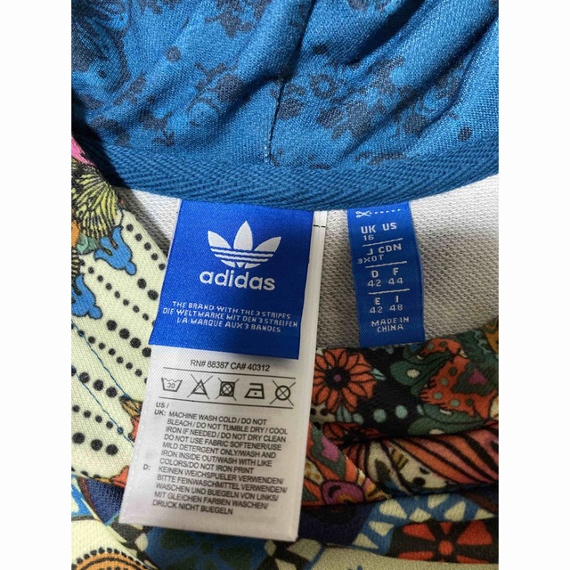 adidas(アディダス)のadidas Originals アディダス オリジナルス フーディー 3XOT レディースのトップス(パーカー)の商品写真