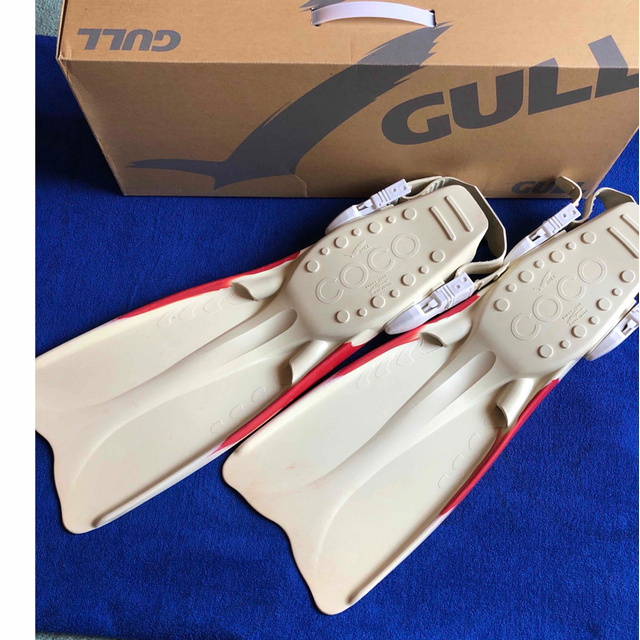 GULL(ガル)のGULL COCO  フィン WHITE/RED スポーツ/アウトドアのスポーツ/アウトドア その他(マリン/スイミング)の商品写真