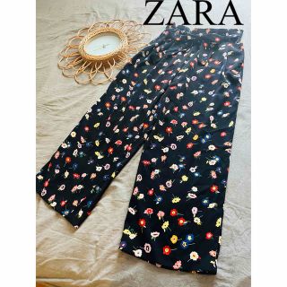 ザラ(ZARA)の美品　ZARA ザラ　パンツ　ワイドパンツ　カジュアルパンツ　　花柄　人気　完売(カジュアルパンツ)