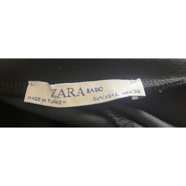 ZARA(ザラ)の美品　ZARA ザラ　ワンピース　ひざ丈　フレア　ゴールドボタン　人気　完売 レディースのワンピース(ひざ丈ワンピース)の商品写真
