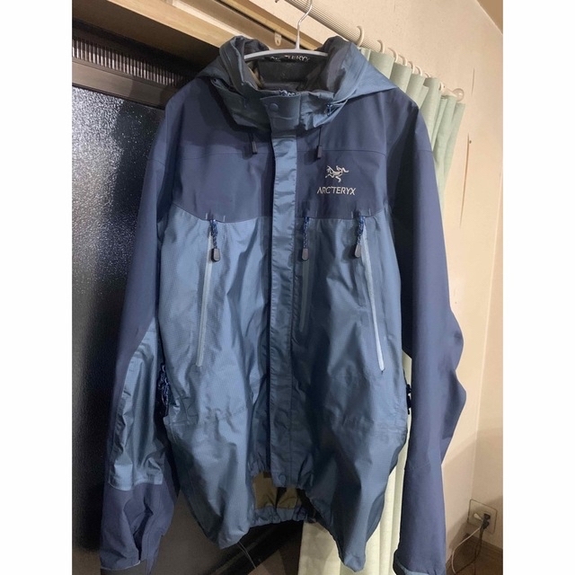 ARC'TERYX(アークテリクス)のArc’teryx アークテリクス theta 90s alpha Gamma メンズのジャケット/アウター(マウンテンパーカー)の商品写真