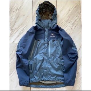 アークテリクス(ARC'TERYX)のArc’teryx アークテリクス theta 90s alpha Gamma(マウンテンパーカー)