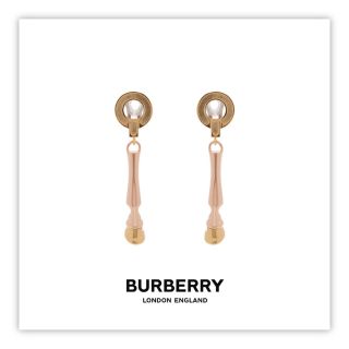 バーバリー(BURBERRY)のBURBERRY Horse Leg Round Drop イヤリング(イヤリング)