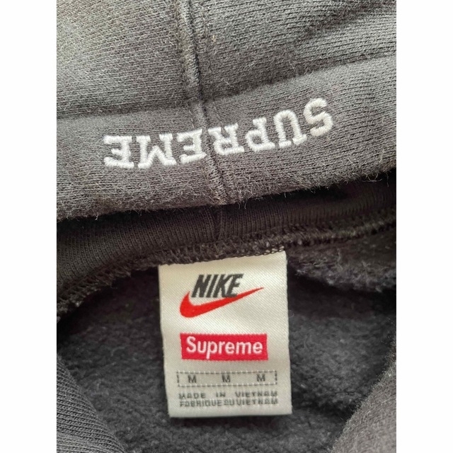 【即完売】Supreme Nike  プルオーバー パーカー　レザー　M