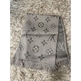 ルイヴィトン(LOUIS VUITTON)のlouis vuitton ヴィトン　マフラー　モノグラム　ロゴ　美品(マフラー/ショール)