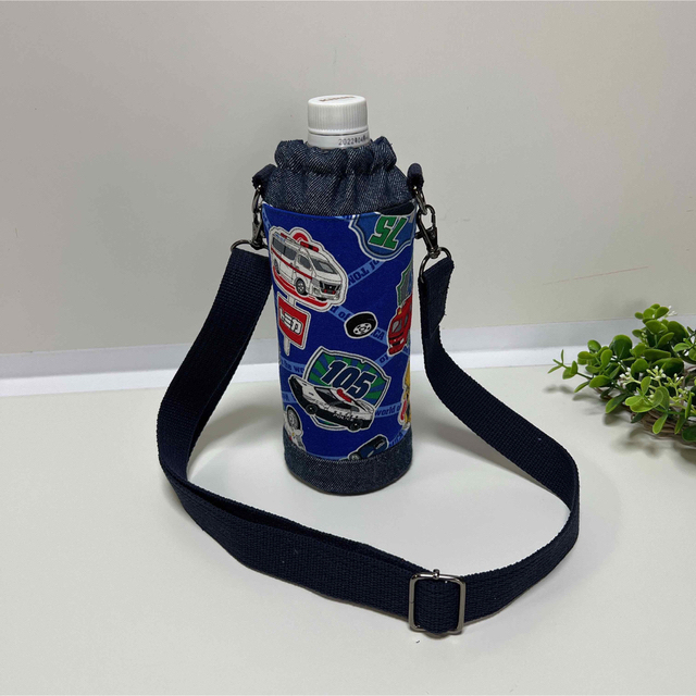日本未発売】 【りんごさま】水筒カバーオーダー 外出用品 - www 日本未発売】 【りんごさま】水筒カバーオーダー 外出用品 - www