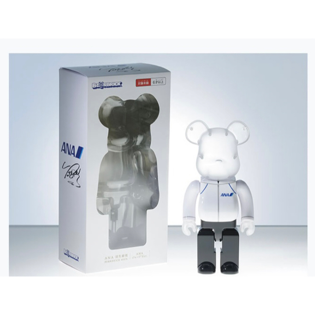 BE@RBRICK(ベアブリック)の羽生結弦YUZU × BE＠RBRICK for ANA　ANAジャージ400% エンタメ/ホビーのタレントグッズ(スポーツ選手)の商品写真