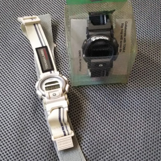 G-SHOCK(ジーショック)のカシオ G-SHOCK DW-003 TOMI-E コラボモデル二本 動作品 メンズの時計(腕時計(デジタル))の商品写真