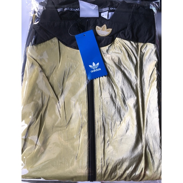 adidas(アディダス)の【adidas/アディダス】オリジナルス トラックトップ XO・ブラックゴールド メンズのジャケット/アウター(ナイロンジャケット)の商品写真