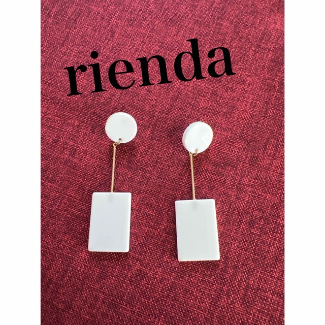 rienda(リエンダ)のリエンダrienda ピアス   レディースのアクセサリー(ピアス)の商品写真