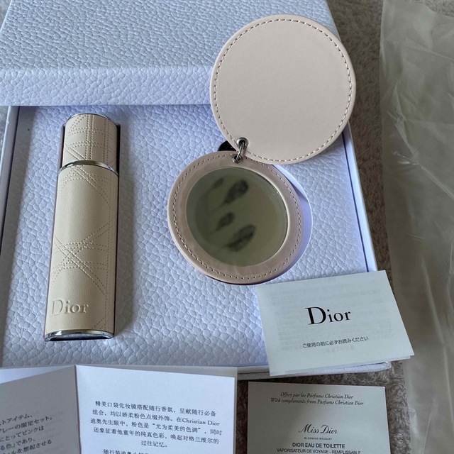 Christian Dior(クリスチャンディオール)のaki様　ディオール誕生日プレゼント　非売品 エンタメ/ホビーのコレクション(ノベルティグッズ)の商品写真