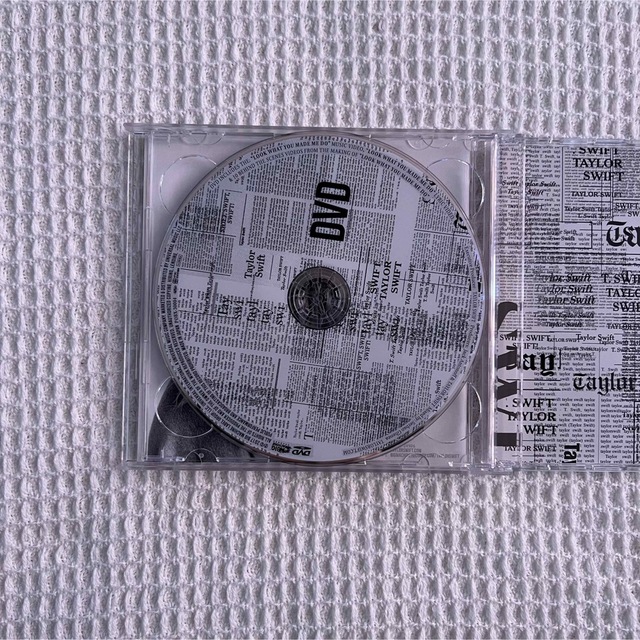 レピュテーション（ジャパン・スペシャル・エディション） エンタメ/ホビーのCD(ポップス/ロック(洋楽))の商品写真