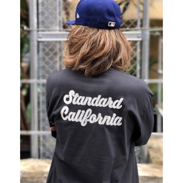 STANDARD CALIFORNIA(スタンダードカリフォルニア)の【即完売❗️】実店舗限定　スタンダードカリフォルニア スウェット　M メンズのトップス(スウェット)の商品写真