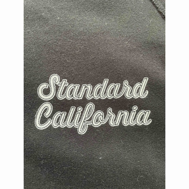 STANDARD CALIFORNIA(スタンダードカリフォルニア)の【即完売❗️】実店舗限定　スタンダードカリフォルニア スウェット　M メンズのトップス(スウェット)の商品写真