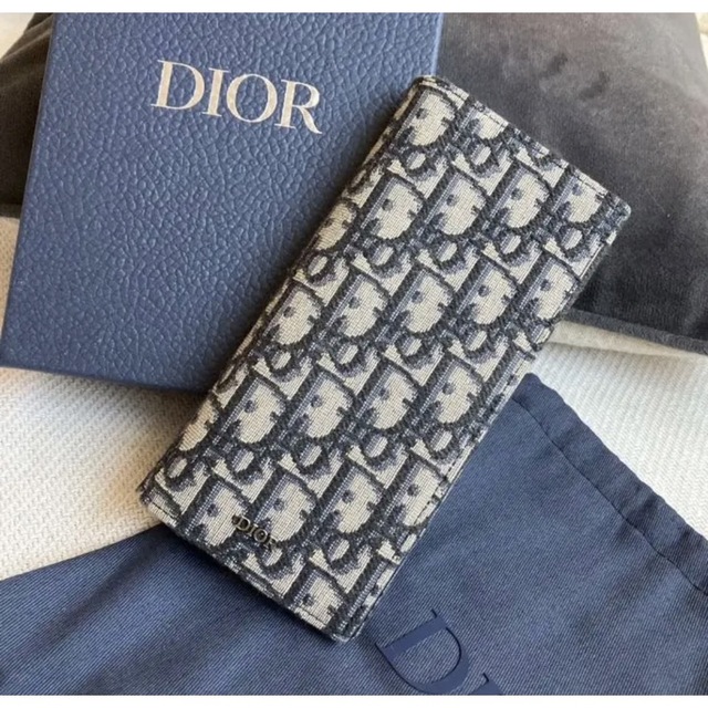 爆買い！ 長財布 Dior☆ロングウォレット - Dior 二つ折り ロゴ