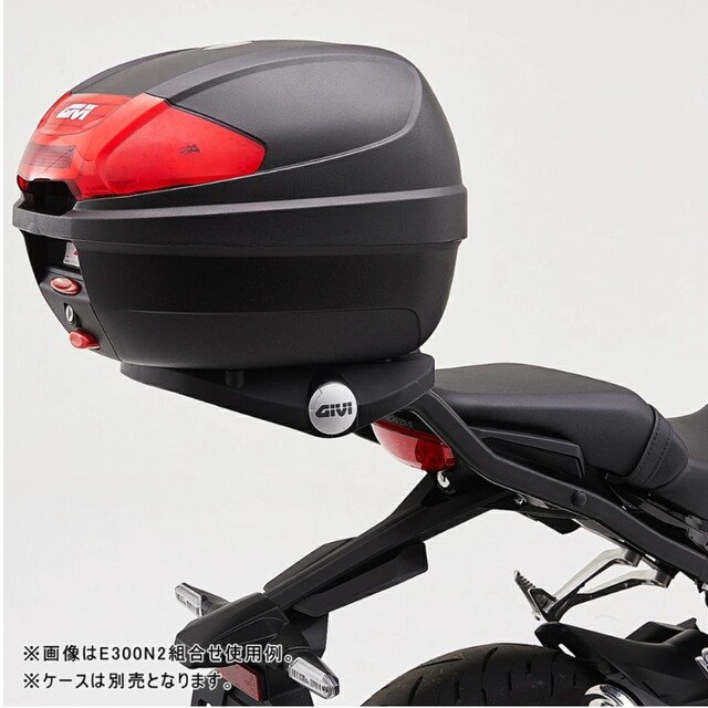 GIVI フィッティング　HONDA CB250R CB125R