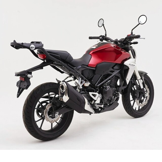 GIVI フィッティング　HONDA CB250R CB125R