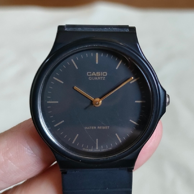 CASIO(カシオ)のCASIO 腕時計 MQ24−1E チプカシ レディースのファッション小物(腕時計)の商品写真