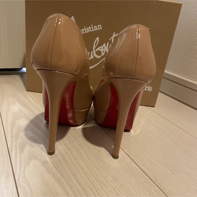 Christian Louboutin(クリスチャンルブタン)のChristian Louboutin Bianca140 Nude レディースの靴/シューズ(ハイヒール/パンプス)の商品写真