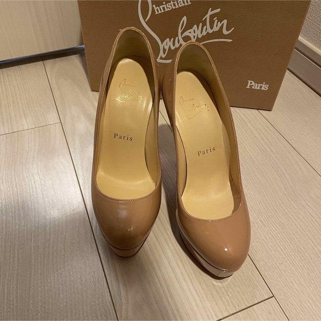 Christian Louboutin(クリスチャンルブタン)のChristian Louboutin Bianca140 Nude レディースの靴/シューズ(ハイヒール/パンプス)の商品写真