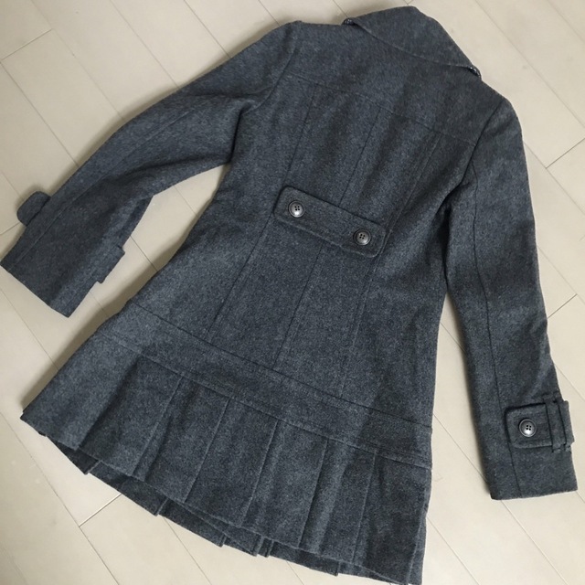 BURBERRY BLUE LABEL(バーバリーブルーレーベル)のバーバリー ブルーレーベル　ロングコート　美品　27,800円→20,000円 レディースのジャケット/アウター(ロングコート)の商品写真