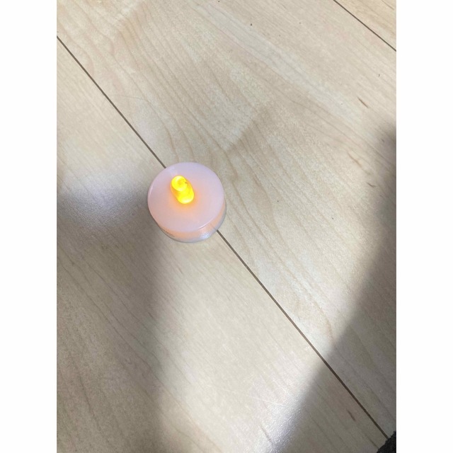 蝋燭風ライト　8個セット　専用 コスメ/美容のリラクゼーション(キャンドル)の商品写真