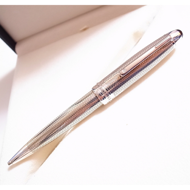 MONTBLANC(モンブラン)のモンブラン　ソリテール　シルバーバーリー　ボールペン インテリア/住まい/日用品の文房具(ペン/マーカー)の商品写真