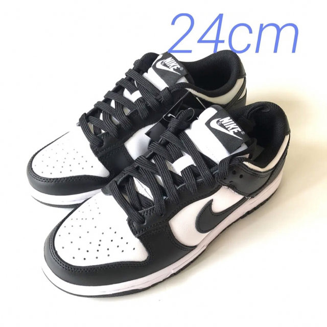 かわいい!靴NIKE - NIKE WMNS DUNK LOW ホワイト ブラック パンダ 24cmの通販 by
