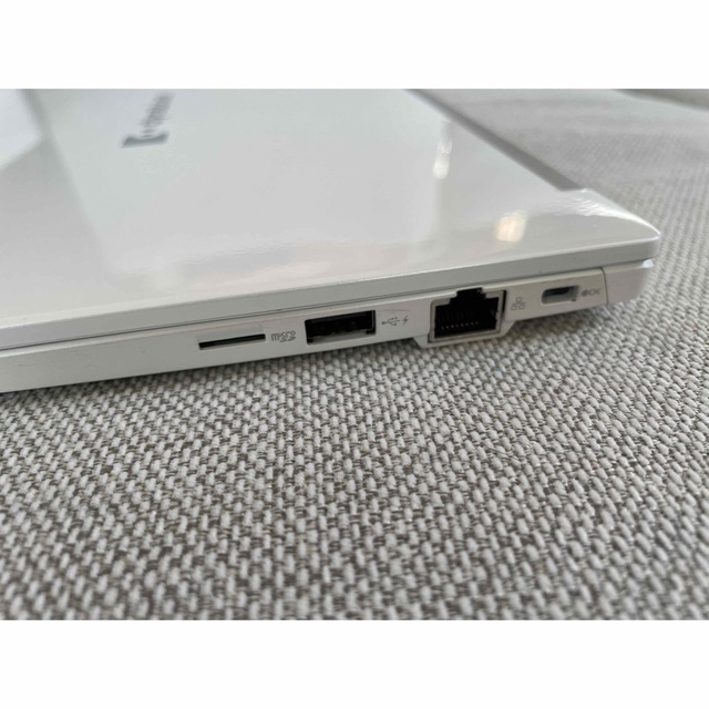 dynabook GZ/HPW Core i5 SSD256GB メモリ8GB
