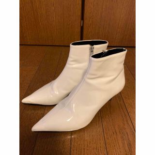 ザラ(ZARA)のZara ショートブーツ(ブーツ)