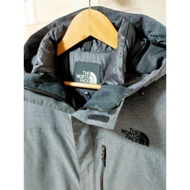 THE NORTH FACE(ザノースフェイス)のTHE NORTH FACE　ノベルティゼウストリクライメート　メンズ　Ｍ メンズのジャケット/アウター(マウンテンパーカー)の商品写真