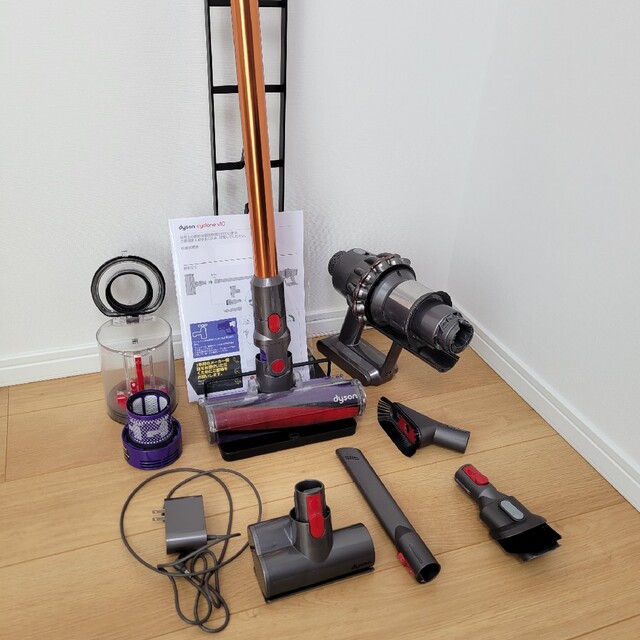 最高級品 【値下げ❗】ダイソン dyson V10 fluffy SV12 | badenbaden