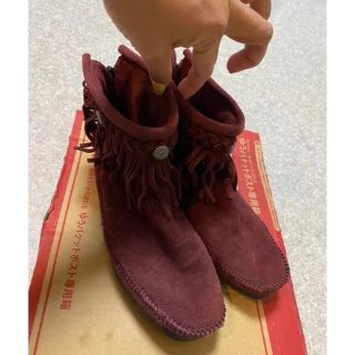 ミネトンカ(Minnetonka)の美品 ミネトンカ ショートブーツ フリンジブーツ 22.5～23cm(ブーツ)