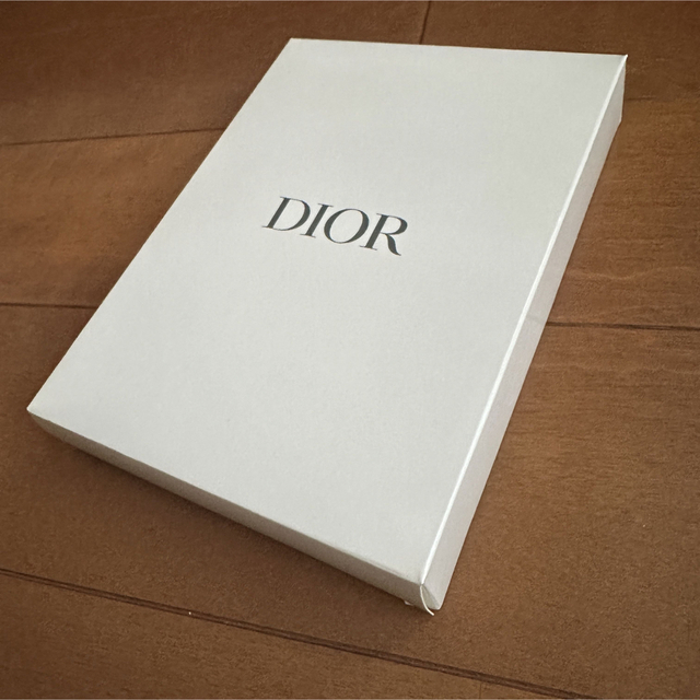 Dior(ディオール)のディオール ノベルティ ビューティーオリジナル ノートブック エンタメ/ホビーのコレクション(ノベルティグッズ)の商品写真