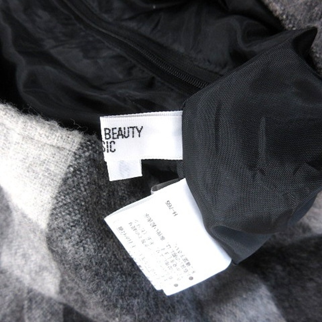 NATURAL BEAUTY BASIC(ナチュラルビューティーベーシック)のナチュラルビューティーベーシック フレアスカート ミニ チェック S グレー レディースのスカート(ミニスカート)の商品写真