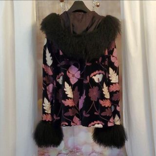 ♡ANNA SUI♡希少♡ふわふわフード付きアウター♡リアルファー♡♡