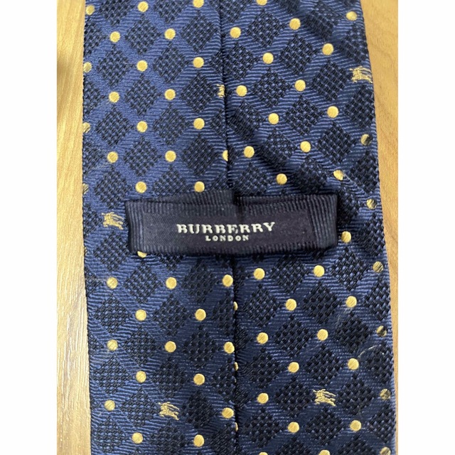 BURBERRY LONDON　ネクタイ　シルク100%　高級　ホースロゴ メンズのファッション小物(ネクタイ)の商品写真