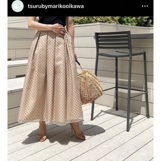 ツルバイマリコオイカワ(TSURU by Mariko Oikawa)のツルバイ　ドットチュールスカート(34)(ロングスカート)