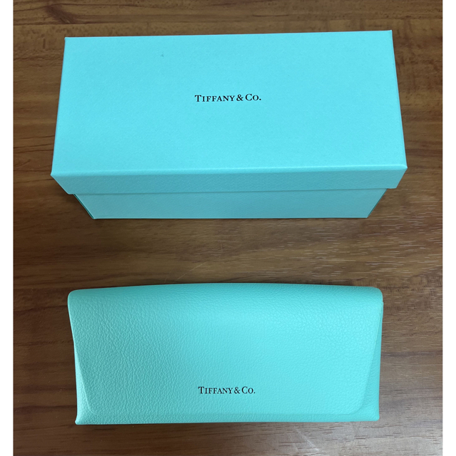 Tiffany & Co.(ティファニー)のねるねるね〜るね様専用ティファニーのメガネケースと箱と紙袋 その他のその他(その他)の商品写真